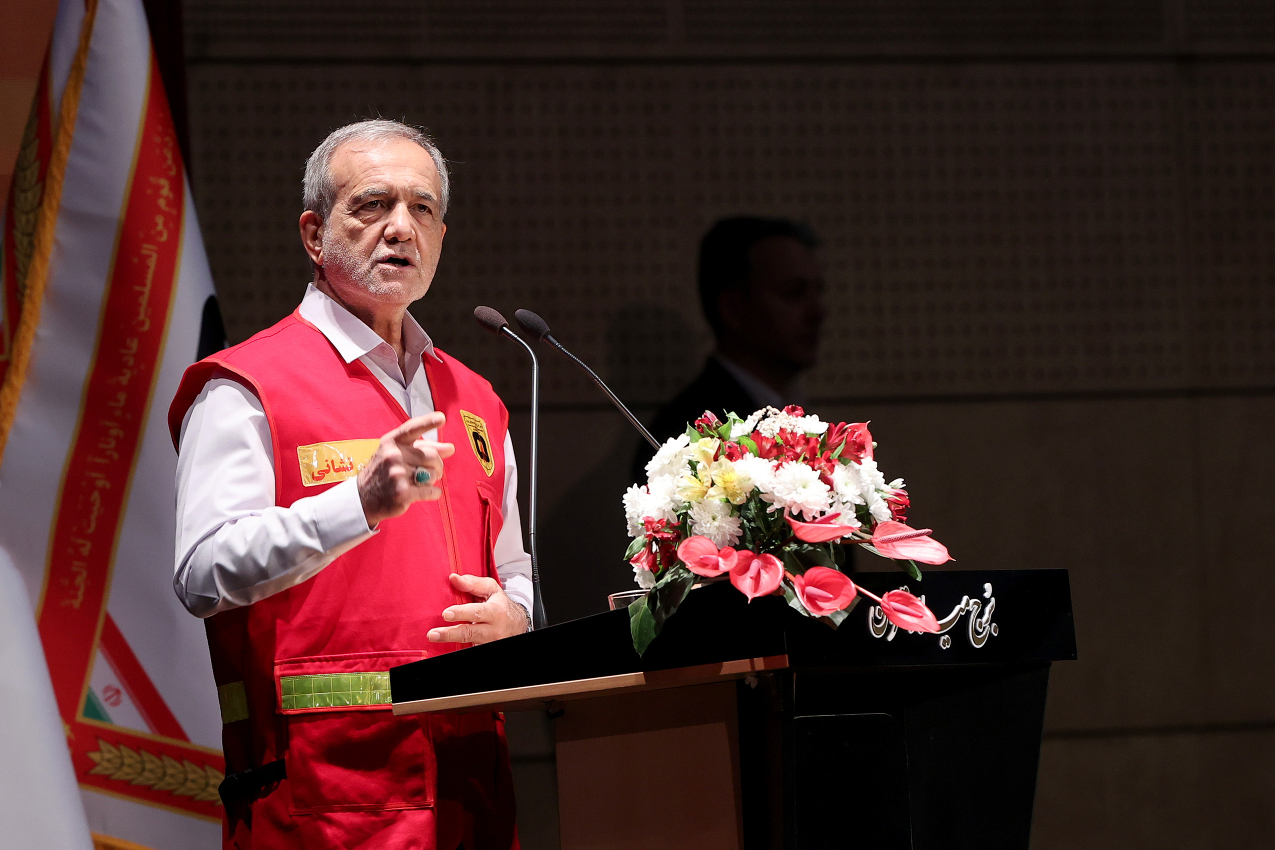 آتش‌نشانان در روزهای جنگ و تحریم حامی کشورشان بودند