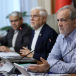 مسعود پزشکیان در جلسه هیات دولت تذکر داد، تصمیمات بگونه‌ای نباشد که اقشار ضعیف آسیب ببینند.