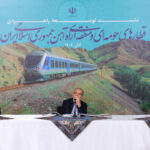 مسعود پزشکیان رئیس جمهور، از بخش‌هایی از شبکه ریلی و مترو منطقه‌ای تهران دیدن کرد.