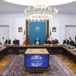 مسعود پزشکیان مساجد را کانونی برای حل مشکلات محلات می‌شناسد که نباید نقش آن به برگزاری نماز جماعت محدود شود.