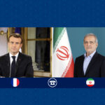 مسعود پزشکیان در گفت‌و گو با رئیس جمهور فرانسه می‌گوید، ایران نباید صداقت خود را اثبات کند، بلکه آمریکا و اروپا هستند که باید با اثبات صداقت خود اعتماد جمهوری اسلامی ایران را جلب کنند.