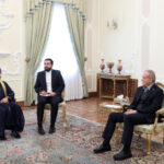 مسعود پزشکیان در آیین دریافت استوارنامه سفیرجدید عمان گفت، اطمینان داریم که روابط ایران و عمان با قدرت، استحکام و آینده‌نگری تداوم خواهد یافت