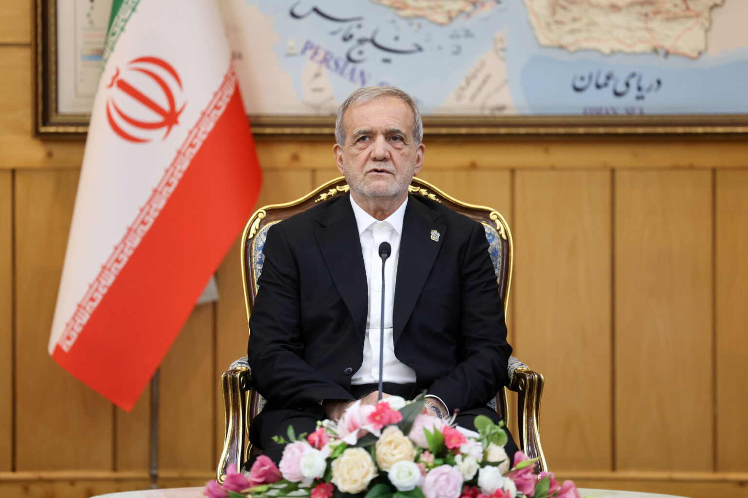 مسعود پزشکیان در بازگشت از سفر قزاقستان و ترکمنستان گفت: دستاوردهای سازنده‌ای در پیشبرد سیاست تقویت همسایگی داشتیم.