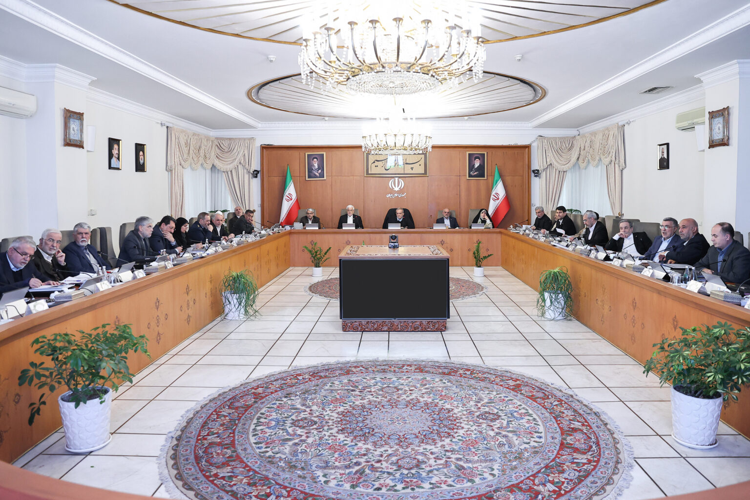 مسعود پزشکیان در جلسه هیات دولت